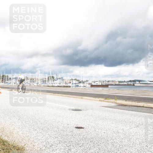 16.08.2026 - KN Förde Triathlon 2026 H.Heesch http://msf.ph/oto/9987036 16.08.2026 13:00:27 Radfahren 551, 577, 578, 601, 602, 701, 736 meine-sportfotos.de