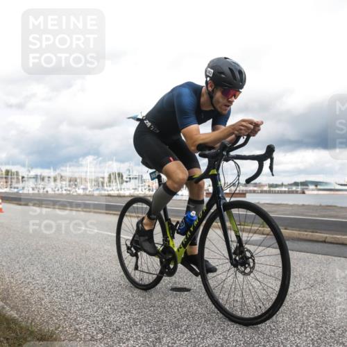 16.08.2026 - KN Förde Triathlon 2026 H.Heesch http://msf.ph/oto/9987167 16.08.2026 13:04:01 Radfahren 503, 539, 608, 703, 733 meine-sportfotos.de