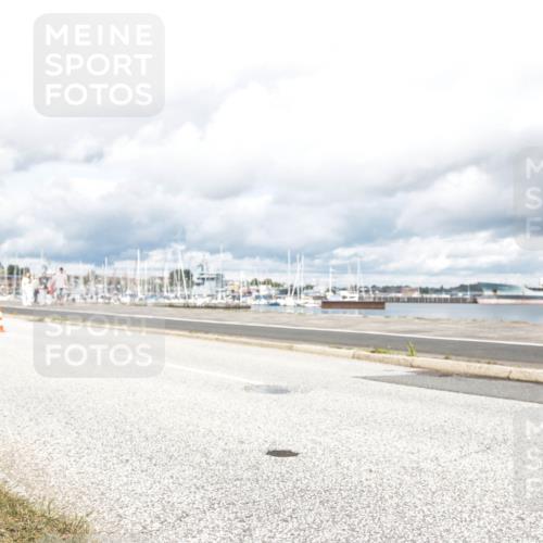 16.08.2026 - KN Förde Triathlon 2026 H.Heesch http://msf.ph/oto/9987253 16.08.2026 13:05:08 Radfahren 196, 502, 512, 711 meine-sportfotos.de