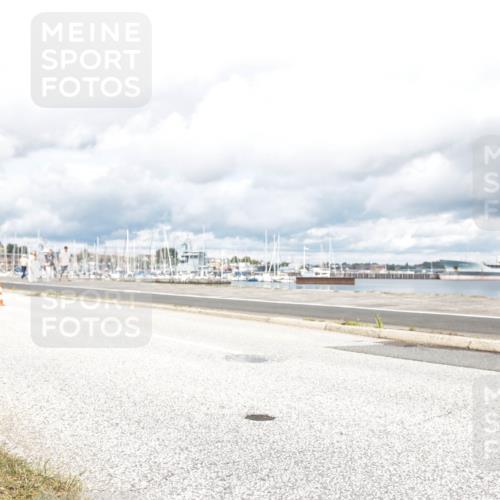 16.08.2026 - KN Förde Triathlon 2026 H.Heesch http://msf.ph/oto/9987256 16.08.2026 13:05:09 Radfahren 196, 502, 512, 711 meine-sportfotos.de