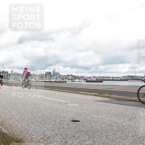 16.08.2026 - KN Förde Triathlon 2026 H.Heesch http://msf.ph/oto/9987305 16.08.2026 13:06:30 Radfahren 527, 545, 580, 725 meine-sportfotos.de