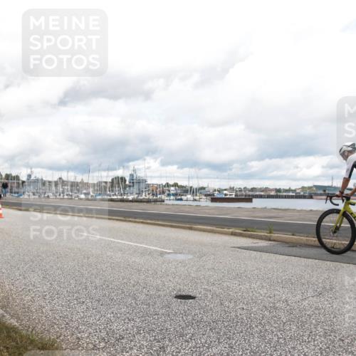 16.08.2026 - KN Förde Triathlon 2026 H.Heesch http://msf.ph/oto/9987315 16.08.2026 13:06:53 Radfahren 520, 583, 723 meine-sportfotos.de
