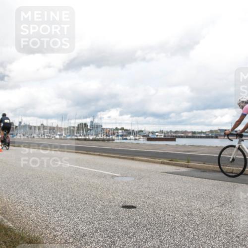 16.08.2026 - KN Förde Triathlon 2026 H.Heesch http://msf.ph/oto/9987339 16.08.2026 13:07:33 Radfahren 196, 513, 592 meine-sportfotos.de