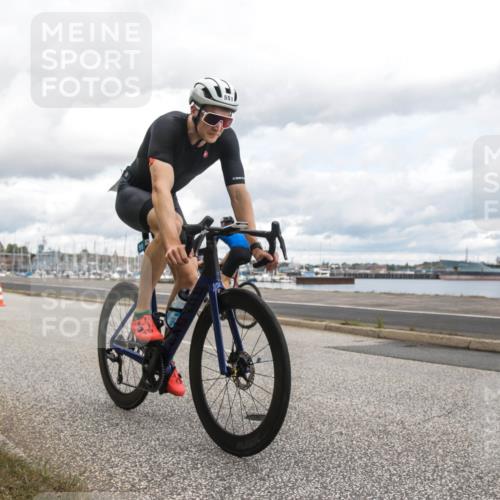 16.08.2026 - KN Förde Triathlon 2026 H.Heesch http://msf.ph/oto/9987383 16.08.2026 13:09:12 Radfahren 505, 519, 520, 522, 525, 551, 746 meine-sportfotos.de