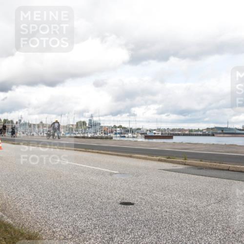 16.08.2026 - KN Förde Triathlon 2026 H.Heesch http://msf.ph/oto/9987400 16.08.2026 13:09:54 Radfahren 553, 601, 605, 738 meine-sportfotos.de