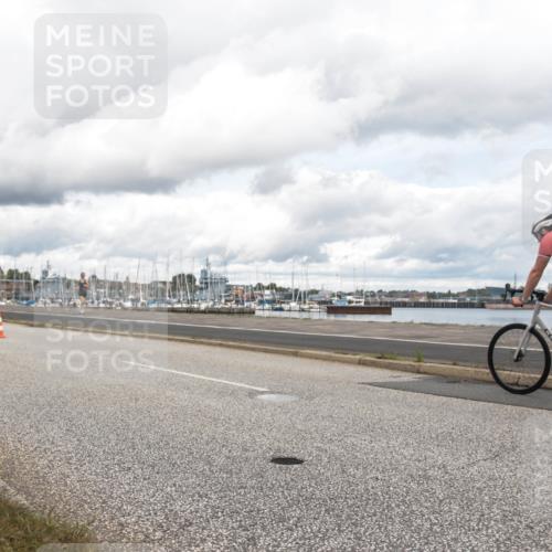 16.08.2026 - KN Förde Triathlon 2026 H.Heesch http://msf.ph/oto/9987422 16.08.2026 13:10:48 Radfahren 544, 590, 602, 607, 722, 733, 747 meine-sportfotos.de