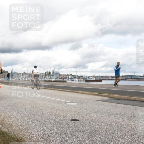 16.08.2026 - KN Förde Triathlon 2026 H.Heesch http://msf.ph/oto/9987437 16.08.2026 13:11:09 Radfahren 577, 584, 599, 612 meine-sportfotos.de