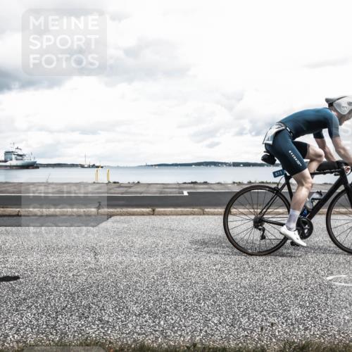 16.08.2026 - KN Förde Triathlon 2026 H.Heesch http://msf.ph/oto/9987556 16.08.2026 13:16:07 Radfahren 517, 525, 566, 571, 734 meine-sportfotos.de