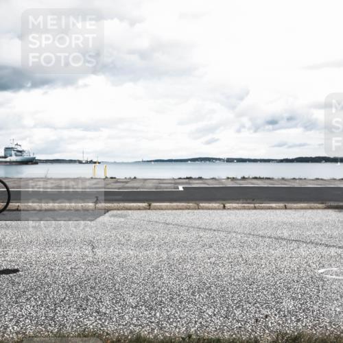 16.08.2026 - KN Förde Triathlon 2026 H.Heesch http://msf.ph/oto/9987568 16.08.2026 13:16:26 Radfahren 520, 545, 565, 611, 715, 717, 725 meine-sportfotos.de