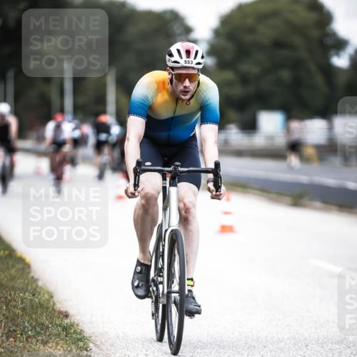 16.08.2026 - KN Förde Triathlon 2026 H.Heesch http://msf.ph/oto/9987951 16.08.2026 13:12:17 Radfahren 523, 542, 553, 568, 701 meine-sportfotos.de
