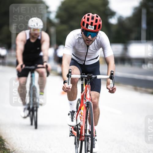 16.08.2026 - KN Förde Triathlon 2026 H.Heesch http://msf.ph/oto/9987970 16.08.2026 13:12:21 Radfahren 596, 701 meine-sportfotos.de