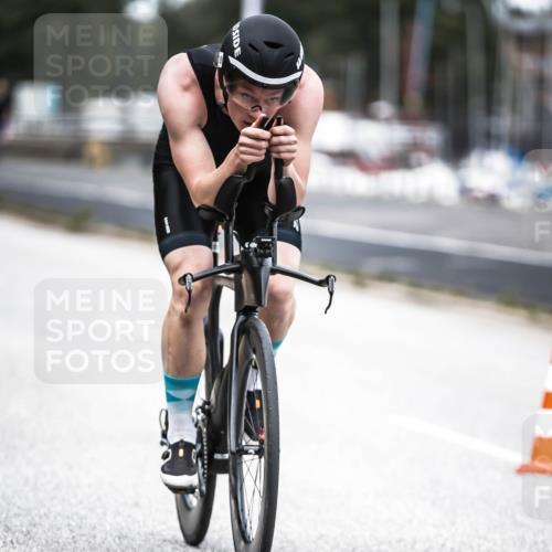 16.08.2026 - KN Förde Triathlon 2026 H.Heesch http://msf.ph/oto/9987997 16.08.2026 13:12:30 Radfahren 502, 531, 550, 719 meine-sportfotos.de