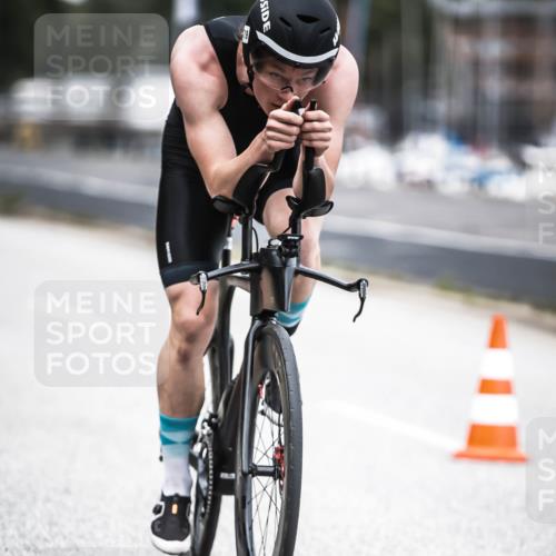 16.08.2026 - KN Förde Triathlon 2026 H.Heesch http://msf.ph/oto/9987999 16.08.2026 13:12:30 Radfahren 502, 531, 550, 719 meine-sportfotos.de