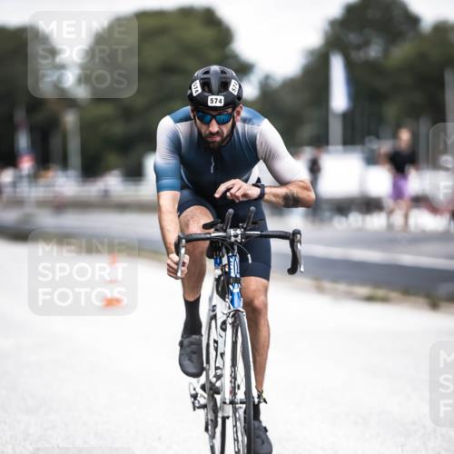 16.08.2026 - KN Förde Triathlon 2026 H.Heesch http://msf.ph/oto/9988018 16.08.2026 13:12:42 Radfahren 574 meine-sportfotos.de