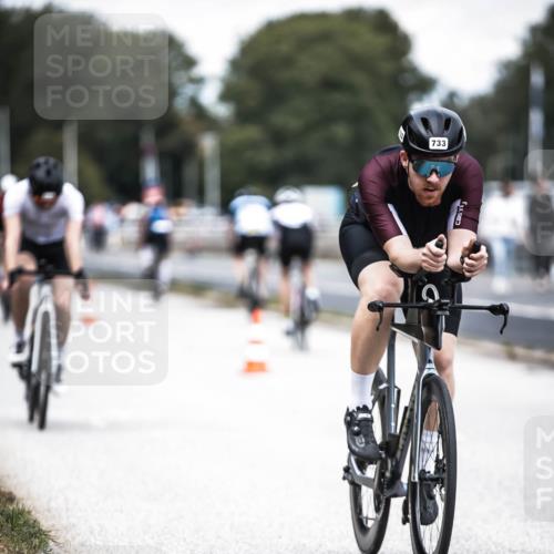 16.08.2026 - KN Förde Triathlon 2026 H.Heesch http://msf.ph/oto/9988065 16.08.2026 13:12:59 Radfahren 549, 556, 588, 601, 606, 733, 734 meine-sportfotos.de