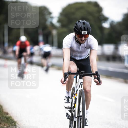 16.08.2026 - KN Förde Triathlon 2026 H.Heesch http://msf.ph/oto/9988079 16.08.2026 13:13:00 Radfahren 549, 556, 588, 601, 606, 733, 734 meine-sportfotos.de