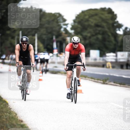 16.08.2026 - KN Förde Triathlon 2026 H.Heesch http://msf.ph/oto/9988080 16.08.2026 13:13:02 Radfahren 549, 556, 588, 601, 606, 733, 734 meine-sportfotos.de