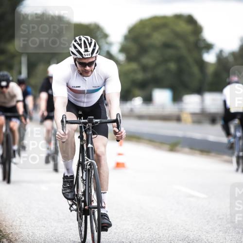 16.08.2026 - KN Förde Triathlon 2026 H.Heesch http://msf.ph/oto/9988114 16.08.2026 13:13:11 Radfahren 532, 534, 544, 706, 730, 742, 747 meine-sportfotos.de