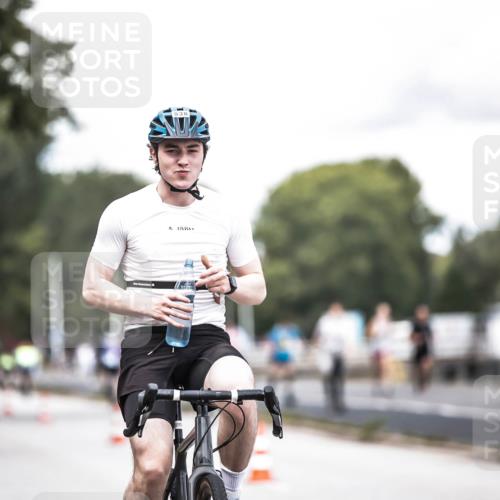 16.08.2026 - KN Förde Triathlon 2026 H.Heesch http://msf.ph/oto/9988179 16.08.2026 13:13:34 Radfahren 517, 538, 717, 736 meine-sportfotos.de