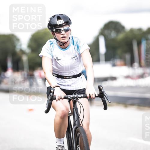16.08.2026 - KN Förde Triathlon 2026 H.Heesch http://msf.ph/oto/9988274 16.08.2026 13:13:54 Radfahren 511, 535, 567, 585, 608, 731 meine-sportfotos.de