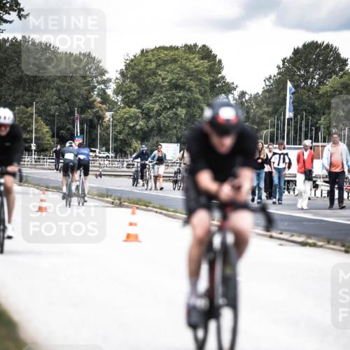 16.08.2026 - KN Förde Triathlon 2026 H.Heesch http://msf.ph/oto/9988346 16.08.2026 13:14:23 Radfahren 540, 546, 555, 561, 568, 610, 705, 740 meine-sportfotos.de