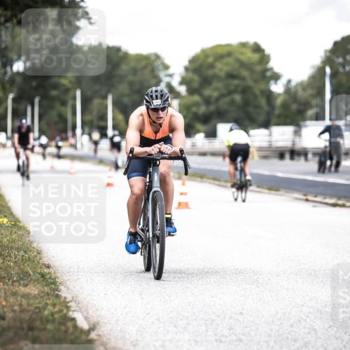 16.08.2026 - KN Förde Triathlon 2026 H.Heesch http://msf.ph/oto/9988416 16.08.2026 13:14:50 Radfahren 513, 550 meine-sportfotos.de