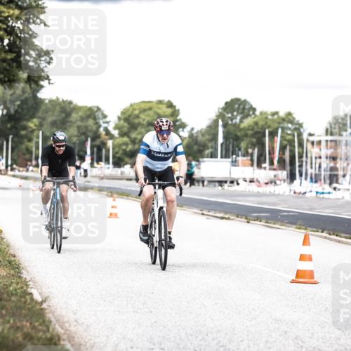16.08.2026 - KN Förde Triathlon 2026 H.Heesch http://msf.ph/oto/9988485 16.08.2026 13:15:20 Radfahren 575, 708, 711 meine-sportfotos.de