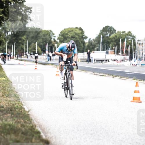16.08.2026 - KN Förde Triathlon 2026 H.Heesch http://msf.ph/oto/9988538 16.08.2026 13:15:37 Radfahren 539, 745 meine-sportfotos.de