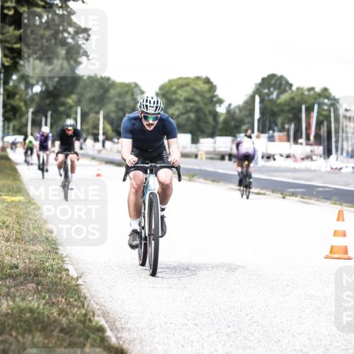 16.08.2026 - KN Förde Triathlon 2026 H.Heesch http://msf.ph/oto/9988559 16.08.2026 13:15:44 Radfahren 515, 569, 573, 587, 609 meine-sportfotos.de