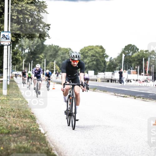 16.08.2026 - KN Förde Triathlon 2026 H.Heesch http://msf.ph/oto/9988574 16.08.2026 13:15:45 Radfahren 515, 569, 573, 587, 609, 742 meine-sportfotos.de