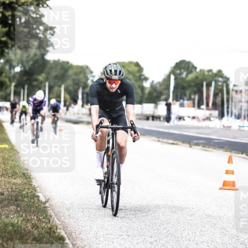 16.08.2026 - KN Förde Triathlon 2026 H.Heesch http://msf.ph/oto/9988579 16.08.2026 13:15:46 Radfahren 515, 569, 573, 587, 606, 609, 742 meine-sportfotos.de