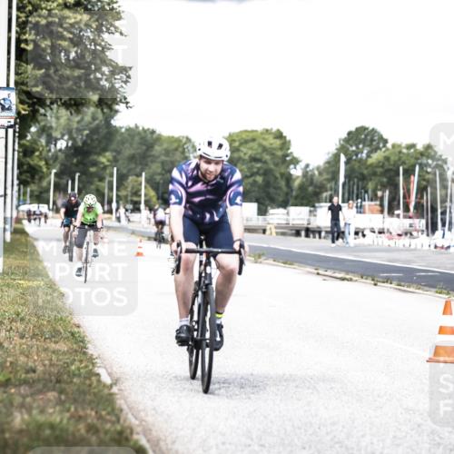 16.08.2026 - KN Förde Triathlon 2026 H.Heesch http://msf.ph/oto/9988592 16.08.2026 13:15:47 Radfahren 515, 569, 573, 587, 606, 609, 742 meine-sportfotos.de