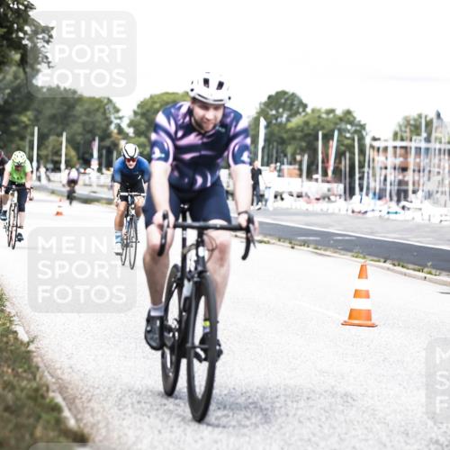 16.08.2026 - KN Förde Triathlon 2026 H.Heesch http://msf.ph/oto/9988599 16.08.2026 13:15:48 Radfahren 569, 573, 587, 606, 742 meine-sportfotos.de
