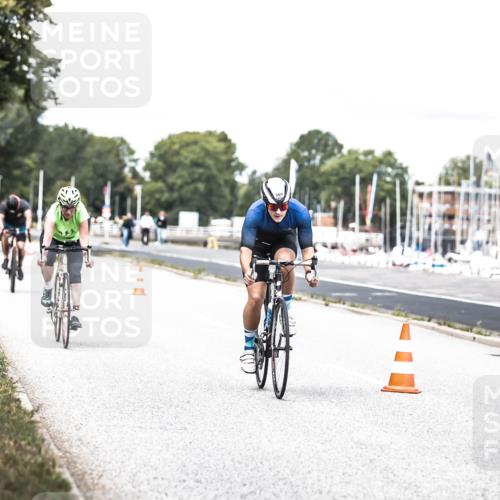 16.08.2026 - KN Förde Triathlon 2026 H.Heesch http://msf.ph/oto/9988604 16.08.2026 13:15:49 Radfahren 569, 587, 606, 742 meine-sportfotos.de