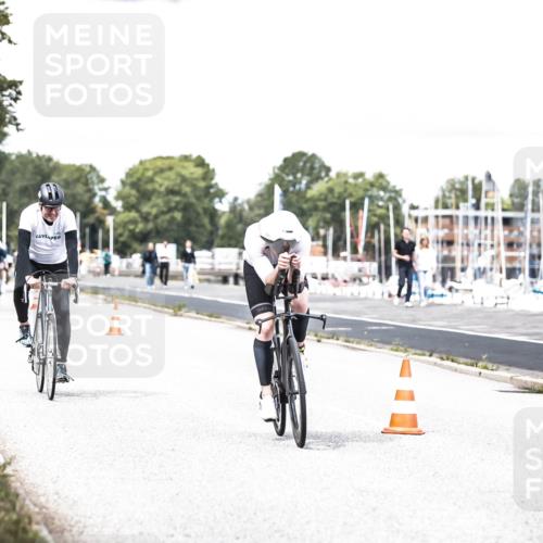 16.08.2026 - KN Förde Triathlon 2026 H.Heesch http://msf.ph/oto/9988636 16.08.2026 13:16:02 Radfahren 517, 525, 527, 551, 571, 734 meine-sportfotos.de