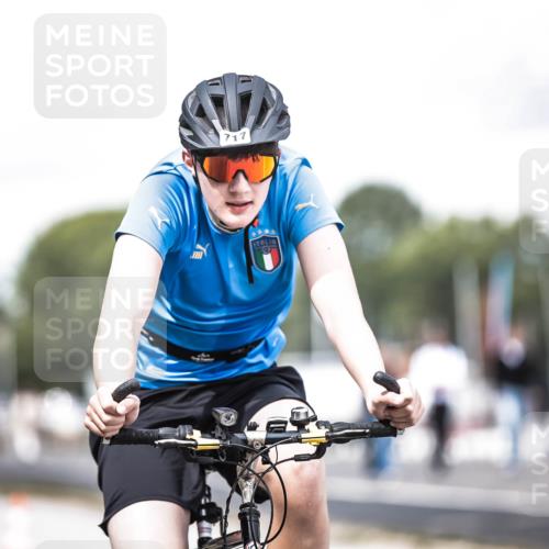 16.08.2026 - KN Förde Triathlon 2026 H.Heesch http://msf.ph/oto/9988706 16.08.2026 13:16:23 Radfahren 519, 520, 565, 611, 715, 717 meine-sportfotos.de