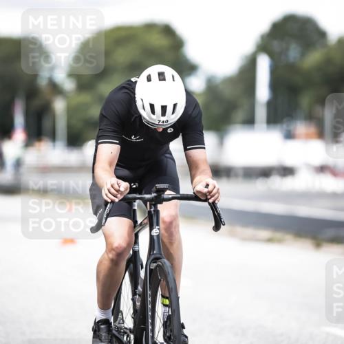 16.08.2026 - KN Förde Triathlon 2026 H.Heesch http://msf.ph/oto/9988756 16.08.2026 13:16:38 Radfahren 740 meine-sportfotos.de