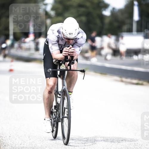 16.08.2026 - KN Förde Triathlon 2026 H.Heesch http://msf.ph/oto/9988770 16.08.2026 13:16:49 Radfahren 543, 561, 710, 713, 714 meine-sportfotos.de