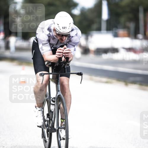 16.08.2026 - KN Förde Triathlon 2026 H.Heesch http://msf.ph/oto/9988774 16.08.2026 13:16:49 Radfahren 543, 561, 710, 713, 714 meine-sportfotos.de