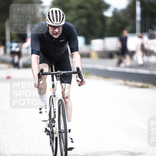 16.08.2026 - KN Förde Triathlon 2026 H.Heesch http://msf.ph/oto/9988837 16.08.2026 13:16:58 Radfahren 546, 583, 724 meine-sportfotos.de