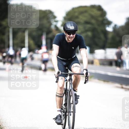 16.08.2026 - KN Förde Triathlon 2026 H.Heesch http://msf.ph/oto/9988883 16.08.2026 13:17:33 Radfahren 196, 594, 610, 723 meine-sportfotos.de