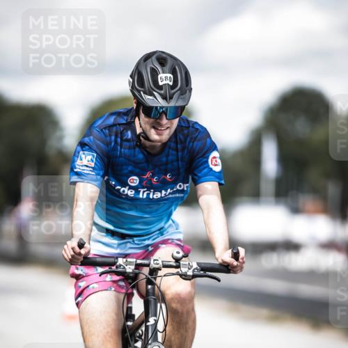 16.08.2026 - KN Förde Triathlon 2026 H.Heesch http://msf.ph/oto/9988911 16.08.2026 13:17:50 Radfahren 580 meine-sportfotos.de