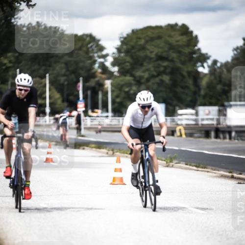 16.08.2026 - KN Förde Triathlon 2026 H.Heesch http://msf.ph/oto/9988966 16.08.2026 13:18:11 Radfahren 720, 732, 738 meine-sportfotos.de