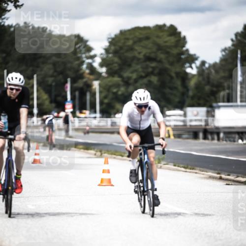 16.08.2026 - KN Förde Triathlon 2026 H.Heesch http://msf.ph/oto/9988968 16.08.2026 13:18:11 Radfahren 720, 732, 738 meine-sportfotos.de