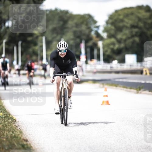 16.08.2026 - KN Förde Triathlon 2026 H.Heesch http://msf.ph/oto/9989171 16.08.2026 13:19:14 Radfahren 579 meine-sportfotos.de
