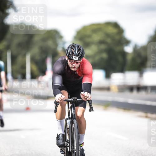 16.08.2026 - KN Förde Triathlon 2026 H.Heesch http://msf.ph/oto/9989185 16.08.2026 13:19:19 Radfahren 600, 706, 713, 714 meine-sportfotos.de