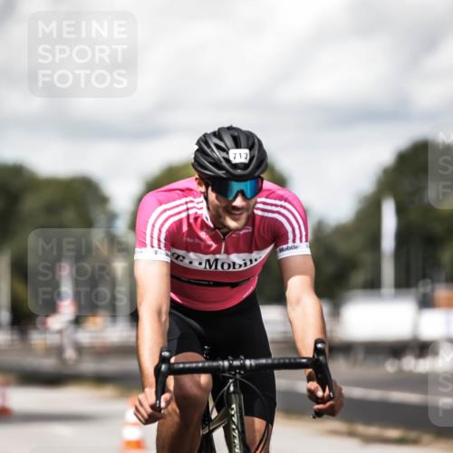 16.08.2026 - KN Förde Triathlon 2026 H.Heesch http://msf.ph/oto/9989198 16.08.2026 13:19:23 Radfahren 600, 706, 713, 714, 735 meine-sportfotos.de