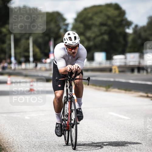 16.08.2026 - KN Förde Triathlon 2026 H.Heesch http://msf.ph/oto/9989205 16.08.2026 13:19:24 Radfahren 600, 713, 714, 735 meine-sportfotos.de
