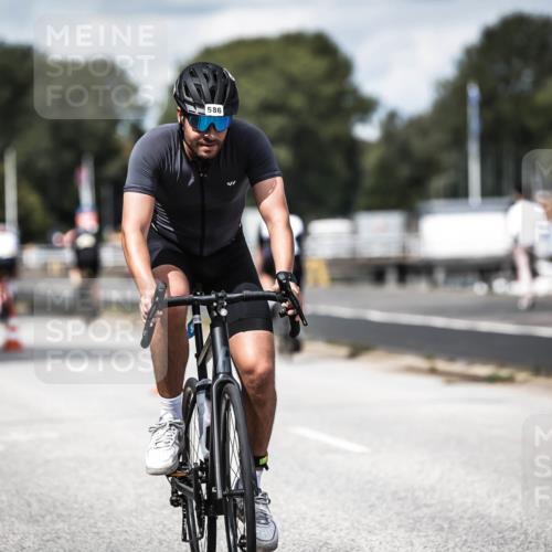 16.08.2026 - KN Förde Triathlon 2026 H.Heesch http://msf.ph/oto/9989271 16.08.2026 13:19:43 Radfahren 576, 586, 605 meine-sportfotos.de