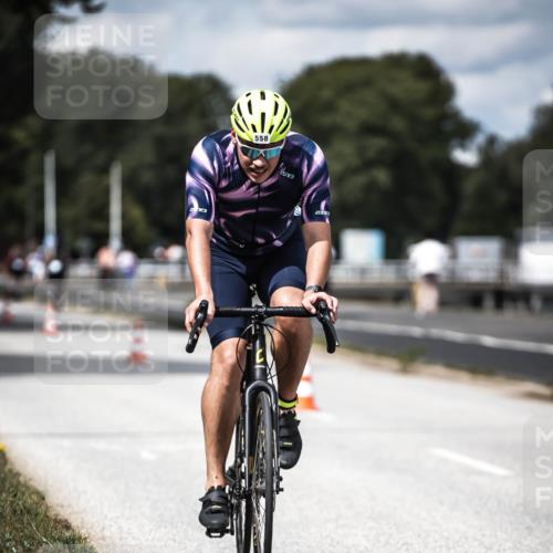 16.08.2026 - KN Förde Triathlon 2026 H.Heesch http://msf.ph/oto/9989393 16.08.2026 13:20:48 Radfahren 589 meine-sportfotos.de
